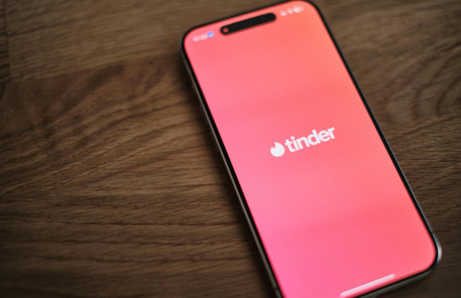 Tinder тестирует ИИ-функцию – приложение будет проверять галерею, чтобы найти лучшую пару