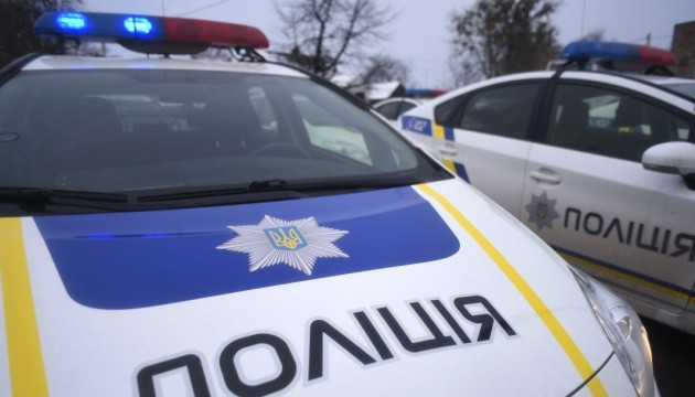 У Києві 17-річний школяр вистрибнув із вікна у навчальному закладі