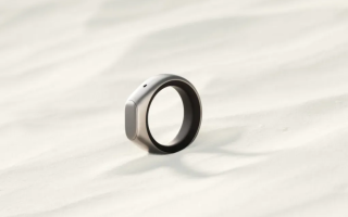 Stream Ring: стартап создал «кольцо-диктофон», которое имитирует голос с помощью ИИ и записывает мысли