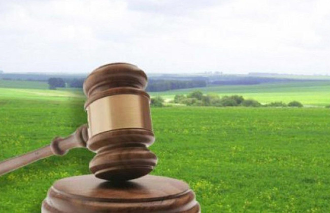 Суд скасував передачу землі біля дамби у приватну власність