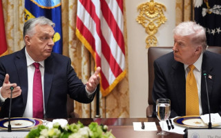 Орбан заявил, что Трамп пообещал защитить финансовую систему Венгрии