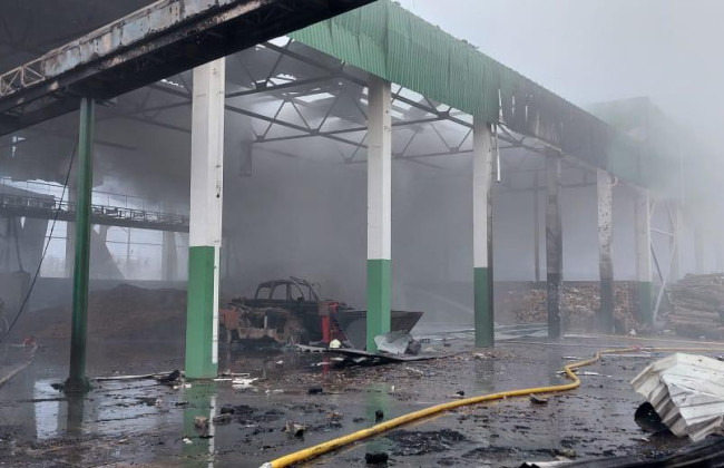 Вночі три дрони атакували біомасову ТЕЦ на Черкащині – фото наслідків