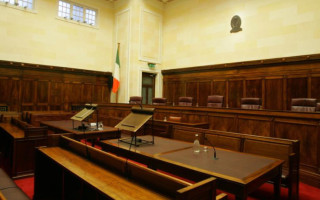 У Ірландії суддям дозволили використовувати штучний інтелект, але є обмеження