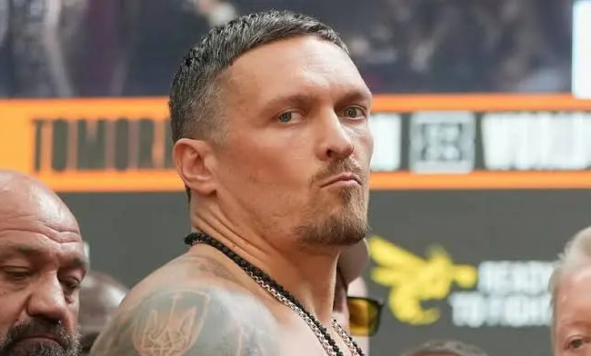 Олександр Усик увійшов у ТОП-5 найбагатших боксерів світу зі статками $214 млн