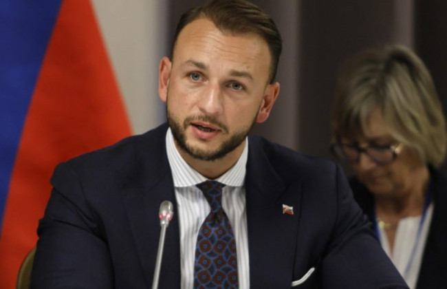 Глава МВС Словаччини програв суд слідчим, яких назвав «зграєю головорізів», тепер виплатить їм 90 тисяч євро