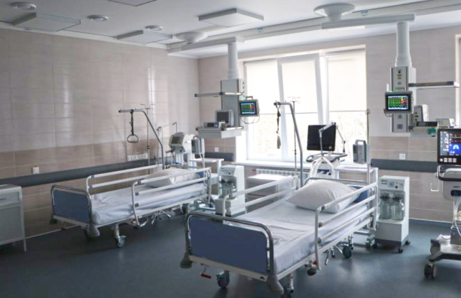 Во Львовской области от бешенства умерла женщина — ее укусил котенок, которого она подобрала на улице