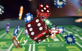 Ставки на 100 мільйонів доларів і фальшиві імена: у В’єтнамі судили чиновників, які грали в казино