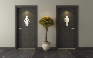 Через автоматичний доводчик дверей у вбиральні жінка втратила палець, але суд не побачив провини закладу