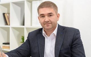 Відключення світла в Україні: коли чекати на покращення ситуації