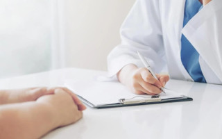 Суд на Львівщині покарав матір, яка підробила довідки про тяжкі хвороби дітей, щоб отримувати компенсацію