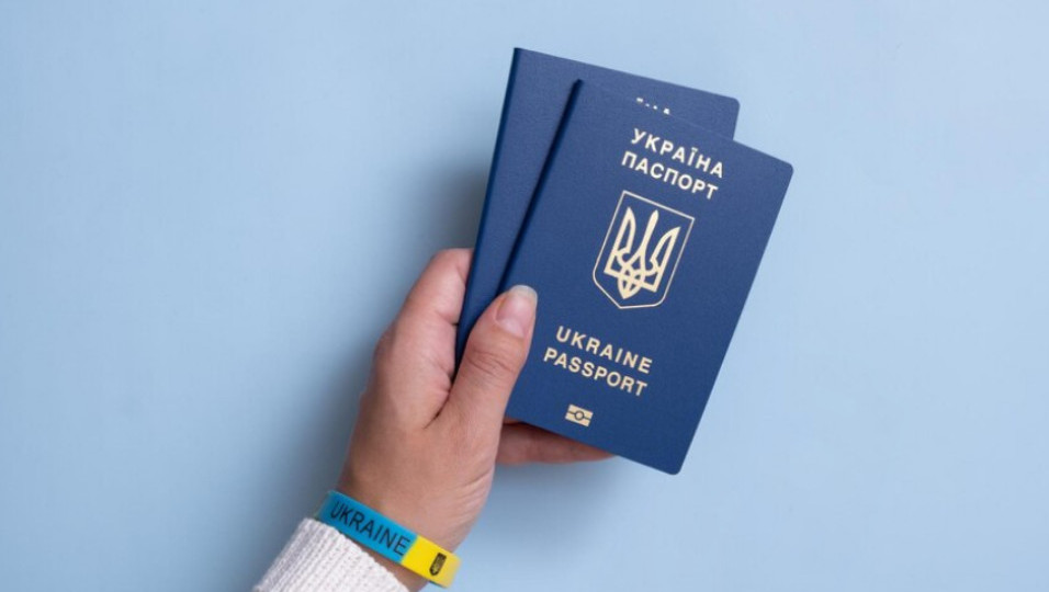 Кабмин согласовал законопроект о требованиях к гражданству на госслужбе