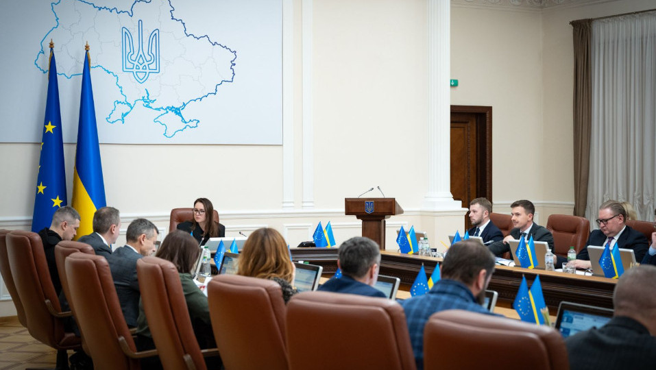 Правительство выделило 1 млрд грн на ликвидацию последствий обстрелов в прифронтовых регионах