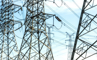 У Міненерго пояснили, чи може імпорт вирішити проблему енергодефіциту та скасувати відключення