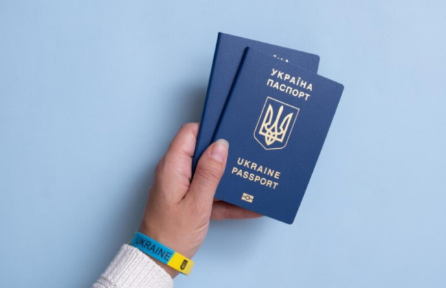 Кабмін погодив законопроект про вимоги до громадянства на держслужбі