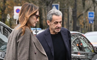 Николя Саркози впервые появился на публике после освобождения из тюрьмы, фото