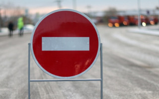 В Киеве после массированного обстрела перекрыли ряд улиц