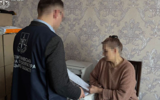 На Донетчине женщина 18 лет хранила в квартире тело умершей дочери – прокуратура