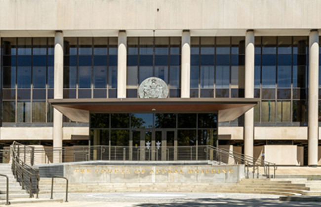 В США суд наказал адвоката, который подал документы с вымышленными цитатами