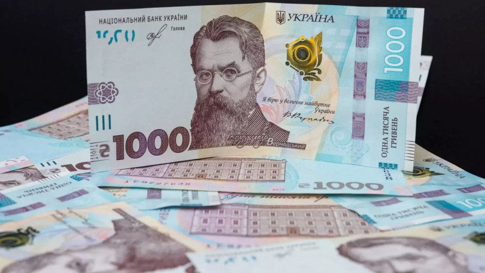 Стартовали выплаты «Зимней поддержки» – как оформить 1000 гривен и куда потратить