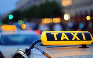 В Южной Корее таксиста посадили в тюрьму за мошенничество с «искусственной рвотой» — как работала схема