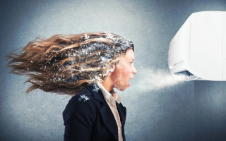 Мокре волосся в холодну погоду не викликає застуди — дослідження