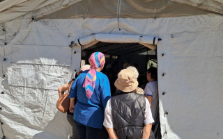 Нормативный разрыв в компенсациях за размещение эвакуированных без статуса ВПЛ: правительство готовит новый порядок