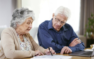 Стало известно, кому из пенсионеров пересмотрят суммы «зимней субсидии»