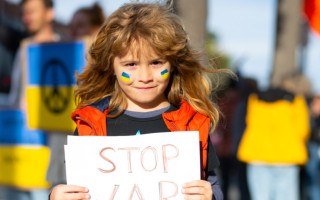 Правительство ФРГ планирует сократить социальные выплаты беженцам из Украины: что известно