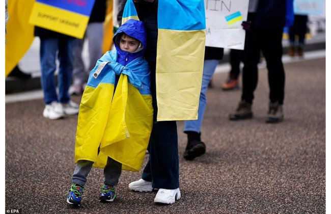 Украина ищет способ вернуть в реестры детей, которые рождаются и растут за границей