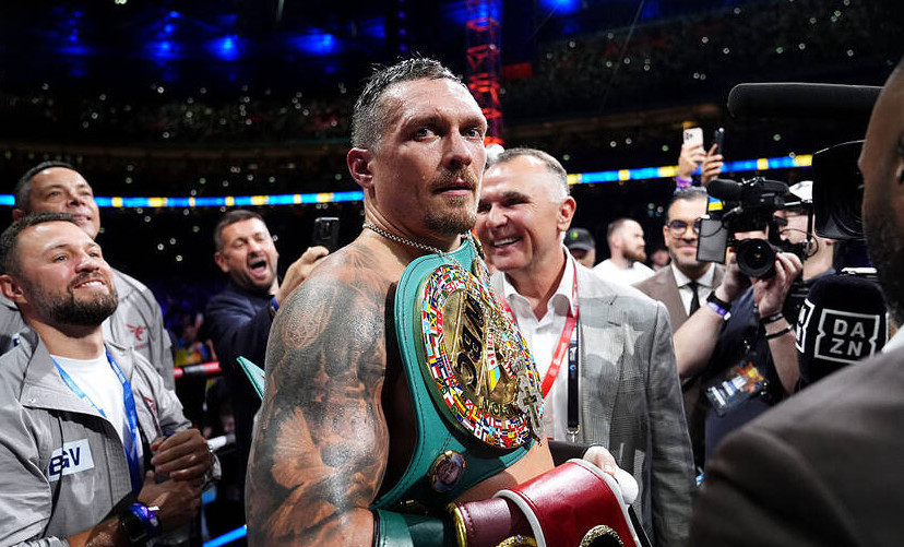 Александр Усик освободил пояс WBO и потерял статус абсолютного чемпиона мира