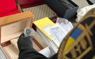 Контрабанда преміум-класу: митники у «Шегинях» виявили Louis Vuitton, Gucci та Dior