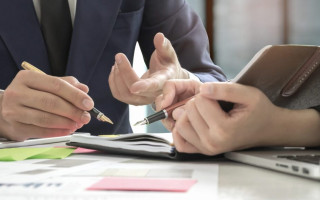 Органи влади безпідставно відмовили чи скасували дозвіл – як скористатися перевагами адміністративної процедури