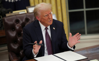 Дональд Трамп готовий підписати законопроект про санкції проти РФ, але при одній умові — Reuters