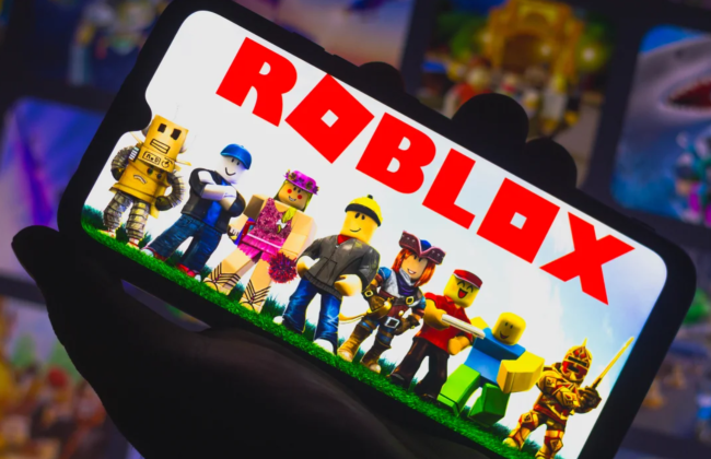 Roblox заборонить дітям спілкуватися з дорослими незнайомцями через хвилю позовів у США