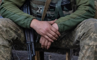 Поїхав додому замість служби — на Черкащині судили військового за втечу з частини