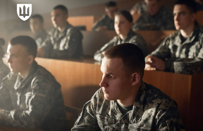 Стипендии памяти защитников: Кабмин одобрил новые ежемесячные выплаты для курсантов военных вузов