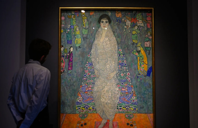 Второй самый дорогой лот в истории аукциона – картина Климта «Портрет Элизабет Ледерер» продана за $236,4 млн