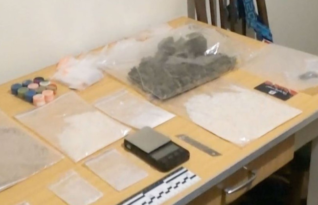 Посилка не пройшла: чоловіка, який хотів відправити наркотики кур'єром, засудили до 9 років в'язниці