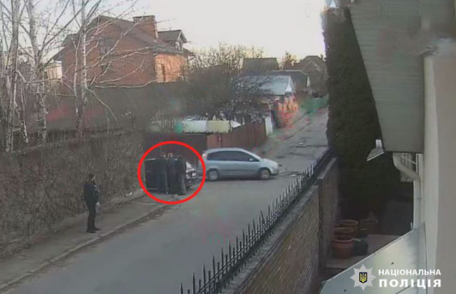 В Киеве мужчина похитил кардиохирурга, сделал ему укол «ядом» и требовал 2 миллиона долларов за спасение