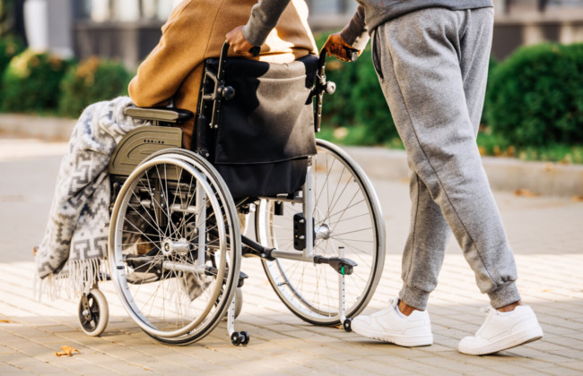 Суд не увидел оснований назначать мужчину опекуном над 52-летним подопечным из-за риска использования опеки для отсрочки от мобилизации