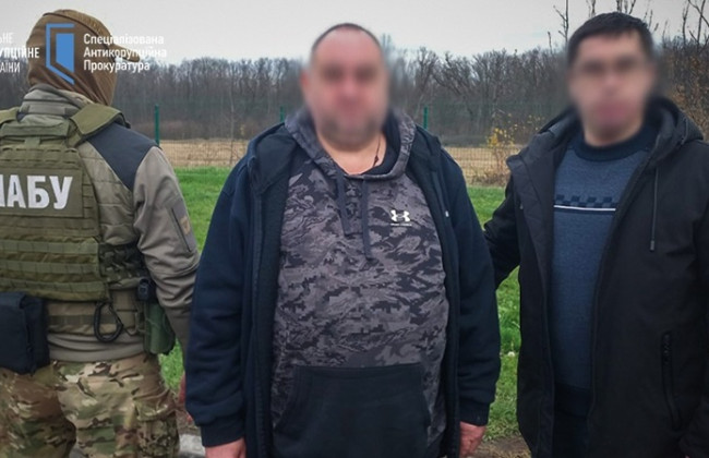 Двойные убытки государству: НАБУ и САП разоблачили схему незаконного завладения базой флота в порту Черноморск