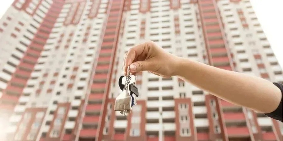 Двое мужчин, продавших квартиры умершей киевлянки, предстанут перед судом за мошенничество