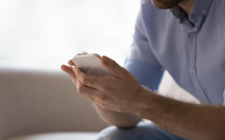 Лайки на фотографіях інших жінок є підставою для розлучення — Верховний суд Туреччини