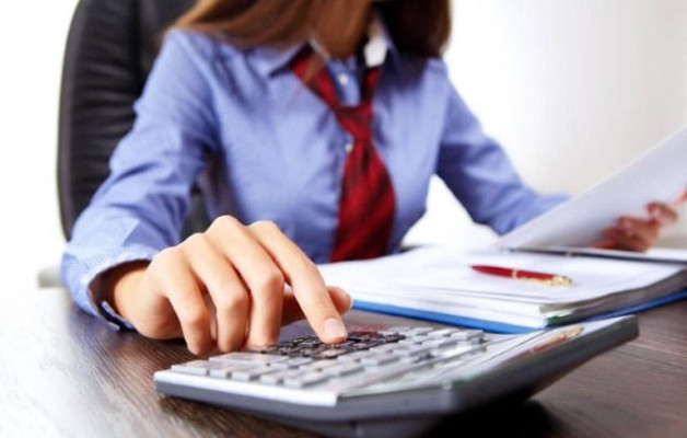 Удерживается ли военный сбор с дивидендов, начисленных физическому лицу-основателю