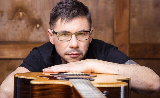 Пішов із життя співак і співзасновник гурту «DZIDZO» Лесик Турко