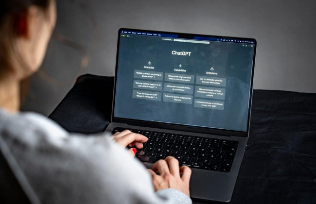 Родители стали чаще обращаться к ИИ за советами в вопросах воспитания и здоровья детей