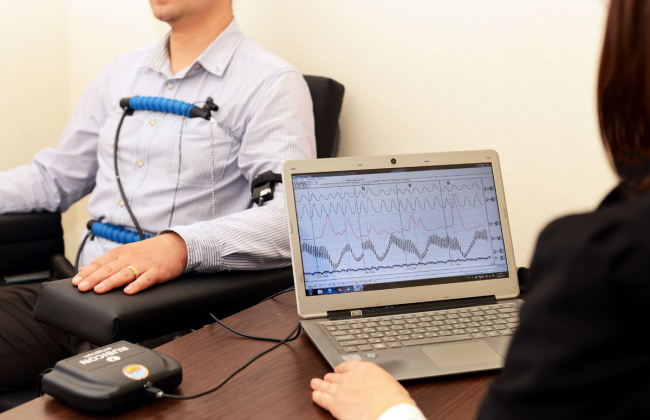 Минюст развивает современные судебные экспертизы, включая использование полиграфа