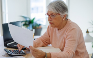Пенсионеры могут потерять до 20% выплат: что нужно знать