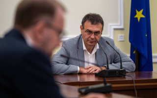 Детенизация рынка топливо — Гетманцев заявил о критической ситуации с нелегальными АЗС и призвал к решительным действиям