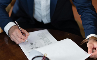 Верховный Суд определил, что валютные колебания сами по себе не являются основанием для изменения сроков госконтрактов